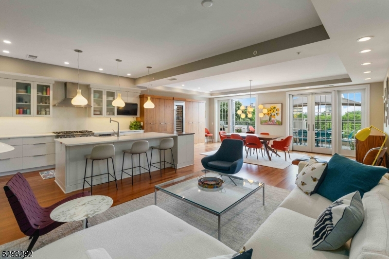 40 PARK PLACE - Residential