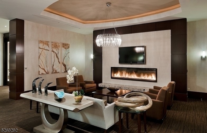 40 PARK PLACE - Residential