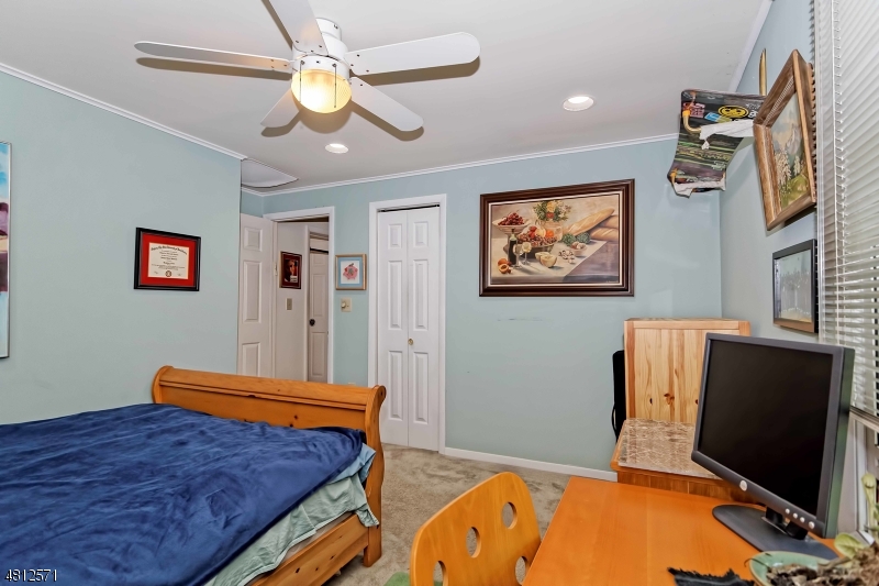 White Meadow Lake - Residential