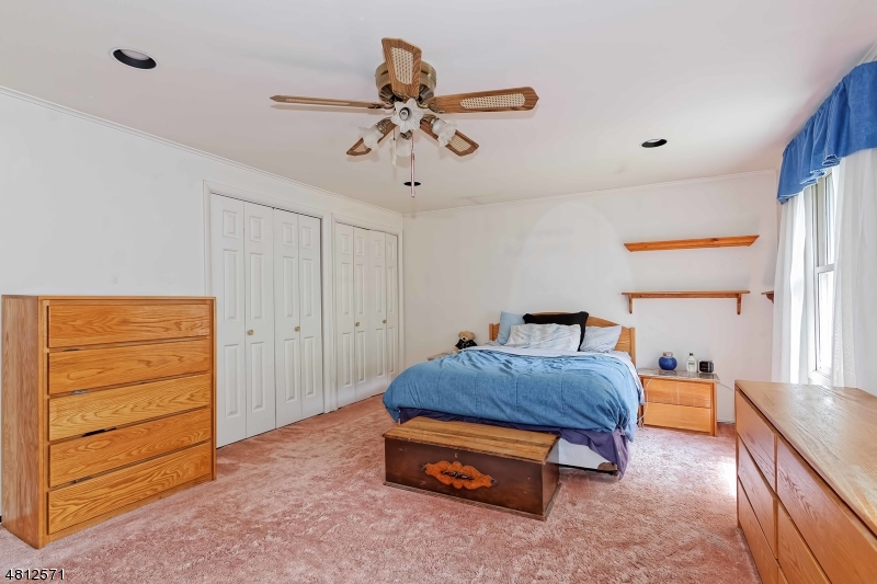 White Meadow Lake - Residential