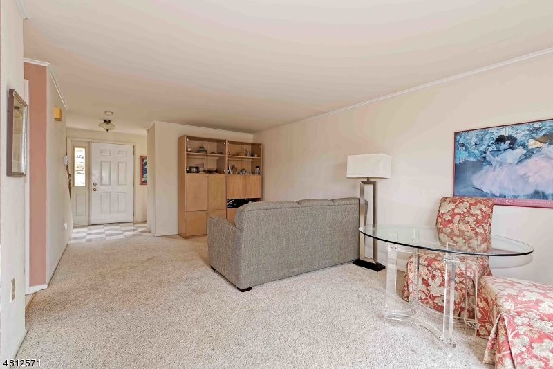 White Meadow Lake - Residential