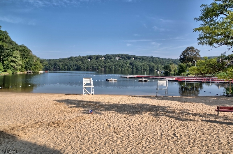 White Meadow Lake - Residential