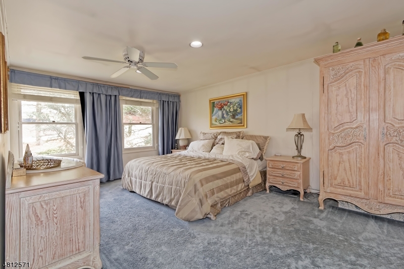 White Meadow Lake - Residential