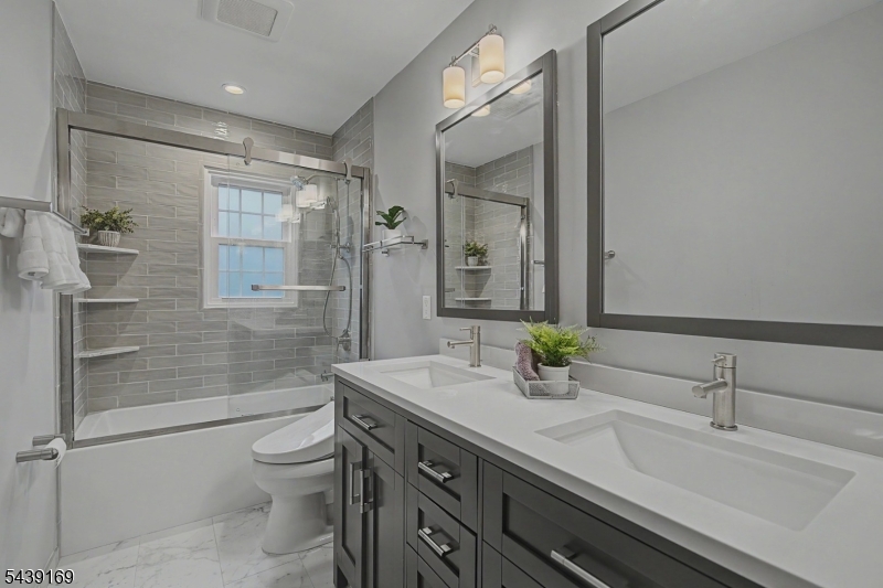 Spring Ridge - Residential