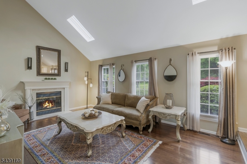 Spring Ridge - Residential