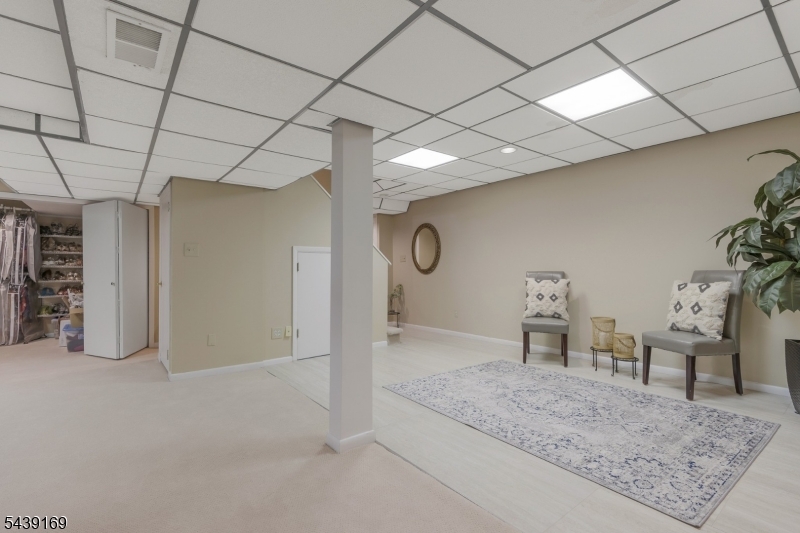 Spring Ridge - Residential