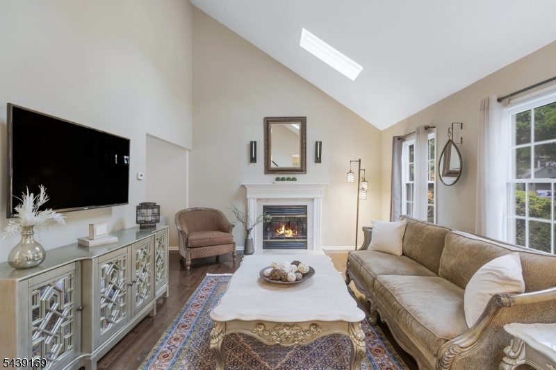 Spring Ridge - Residential