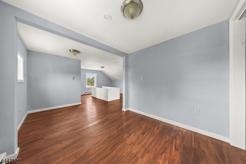 Elmora - Residential