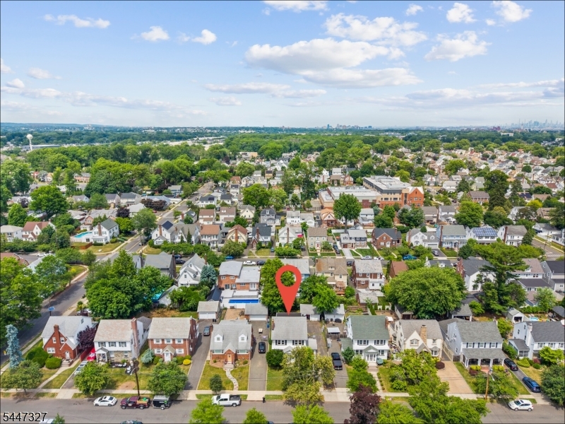 Elmora - Residential