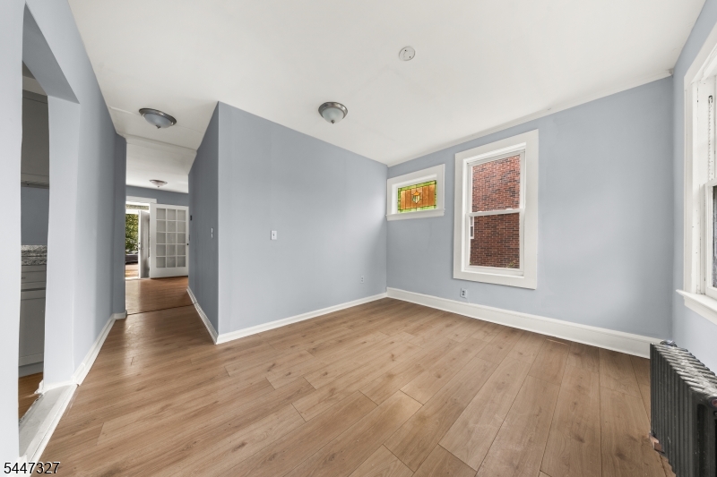 Elmora - Residential