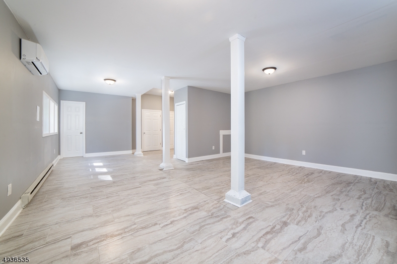 Pleasant Valley Lakes - Residential