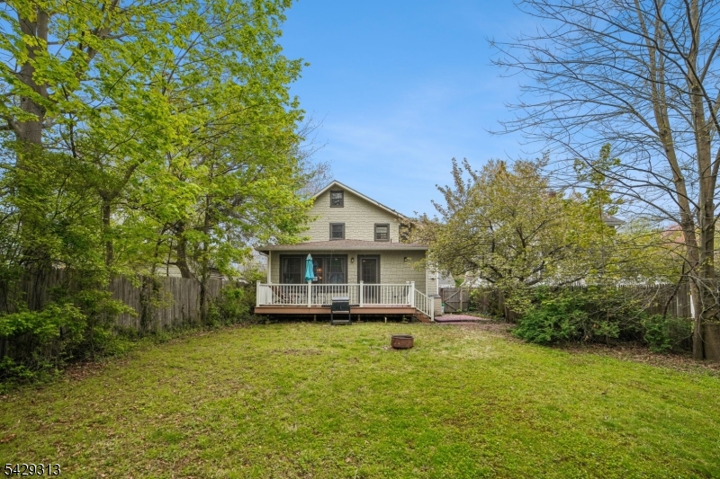 COLLINS - Residential