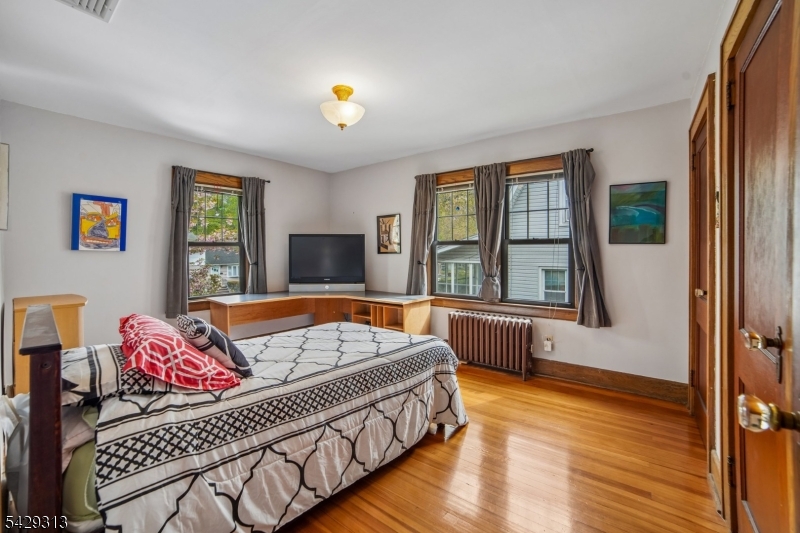 COLLINS - Residential