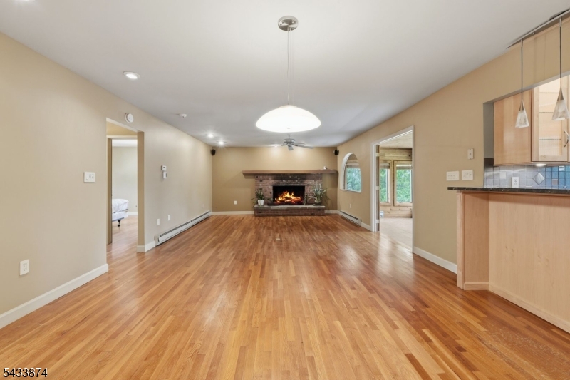 Montague - Residential