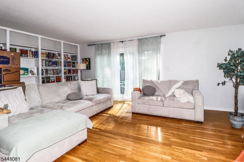 Brookside Square - Residential