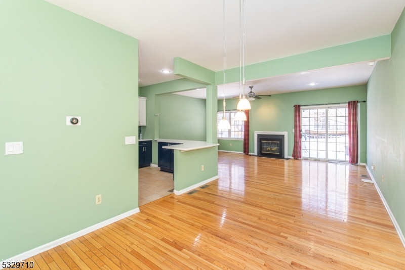 Mazda Brook Commons - Residential