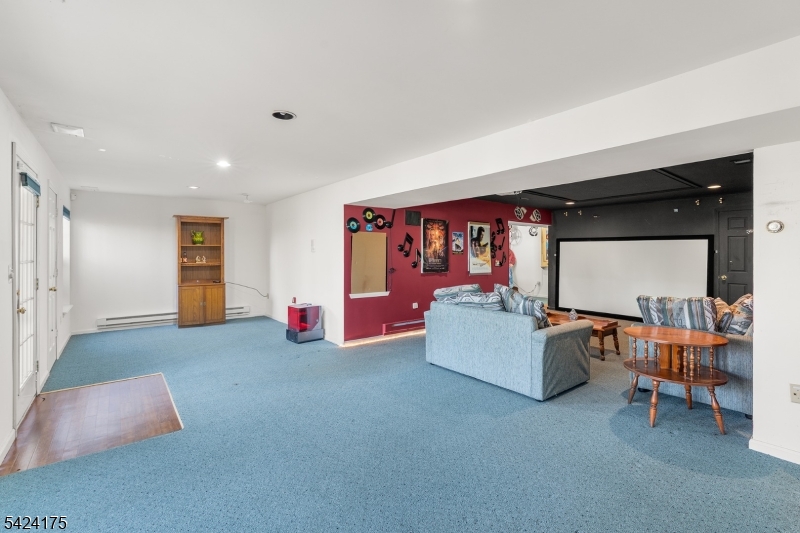 Hills- Carlisle - Residential