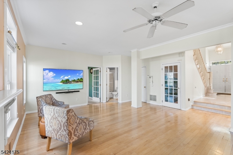 Hills- Carlisle - Residential