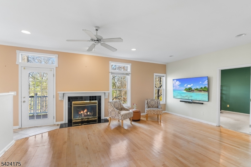 Hills- Carlisle - Residential