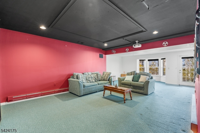 Hills- Carlisle - Residential