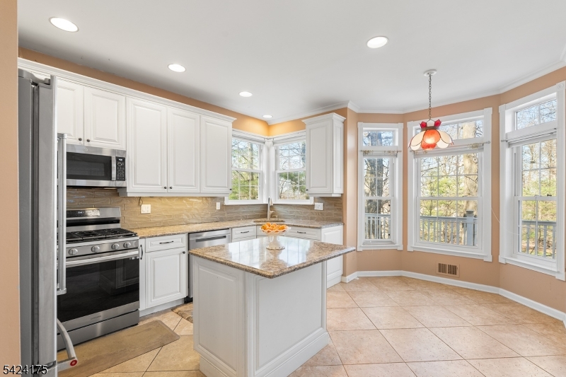 Hills- Carlisle - Residential