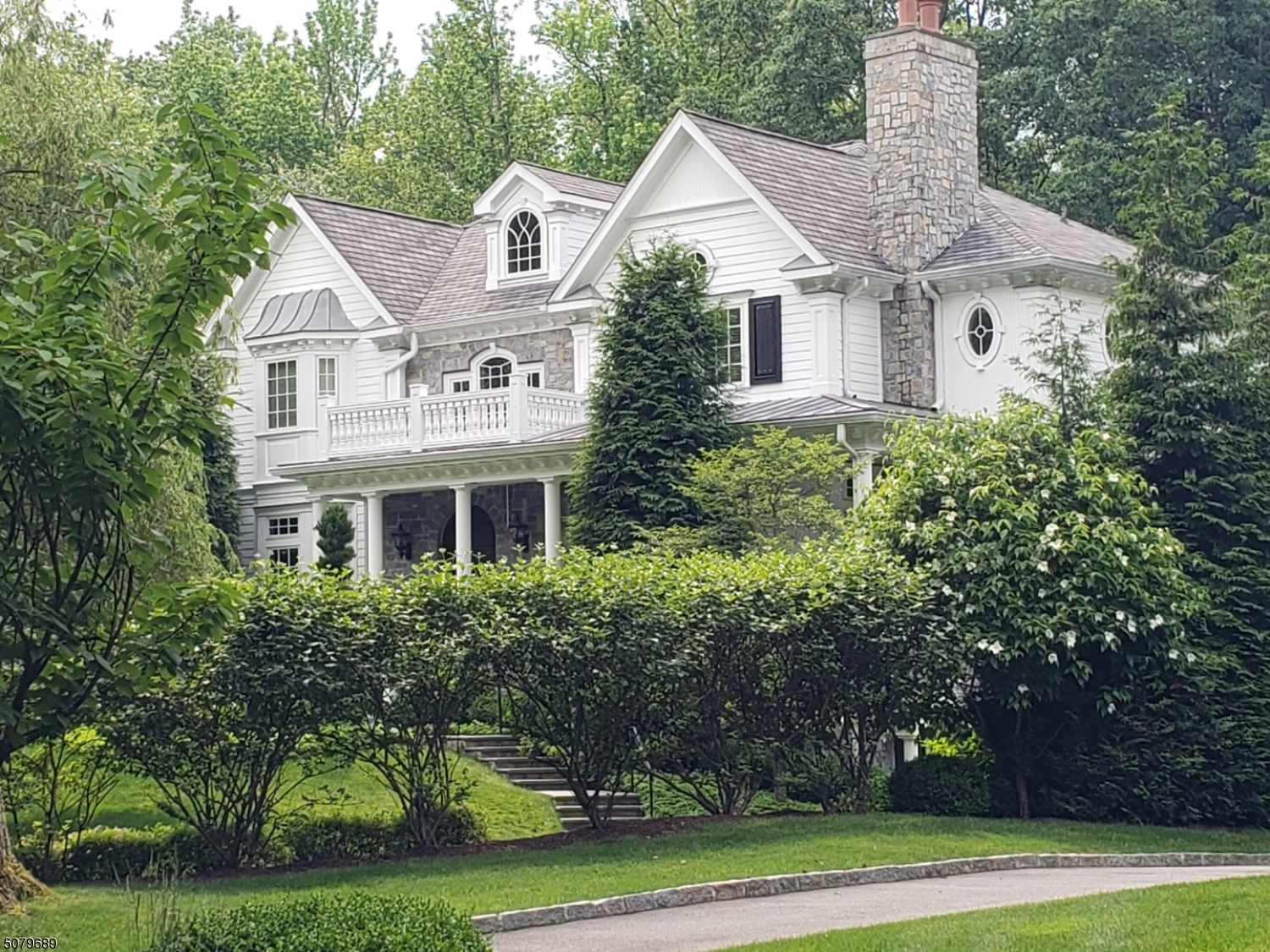 FOR COMP PURPOSES ONLY - 5 BR-ONE ON FIRST FL-LA COL.WITH BALCONY.SEC FPL IN BASEMENT W/WET BAR-LAV,TOOL RM-2 FIELD STONE RETAINING WALLS-FLAT YARD FOR COMP PURPOSES ONLY