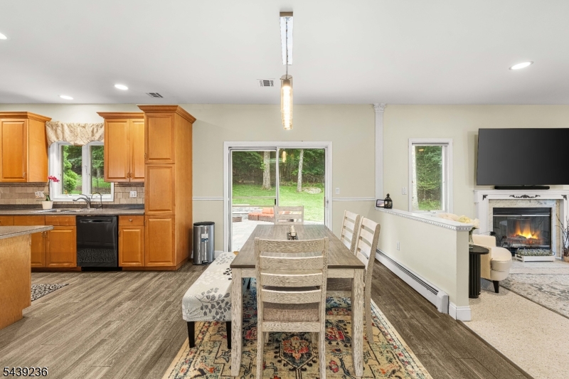 Glenmont Commons - Residential