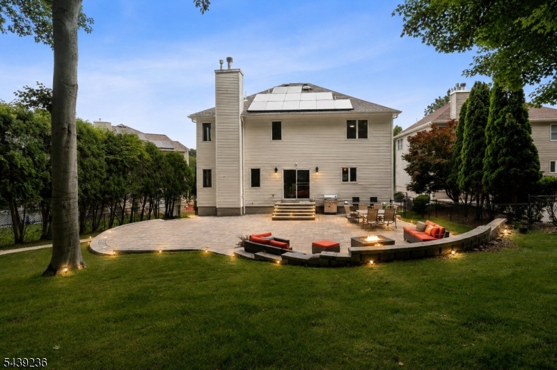 Glenmont Commons - Residential
