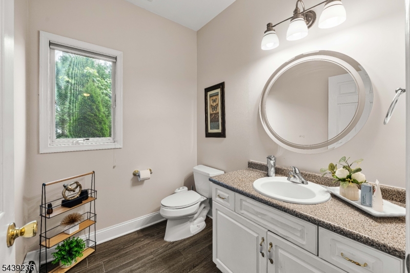 Glenmont Commons - Residential