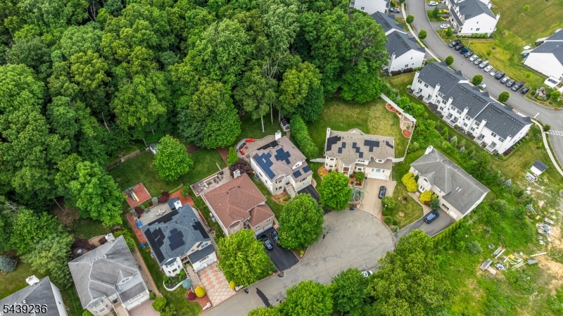 Glenmont Commons - Residential