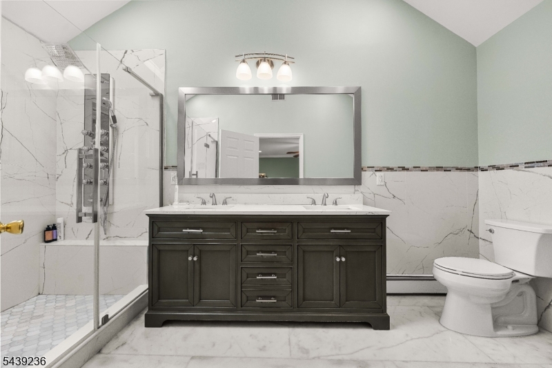 Glenmont Commons - Residential