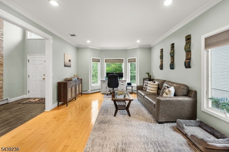 Glenmont Commons - Residential
