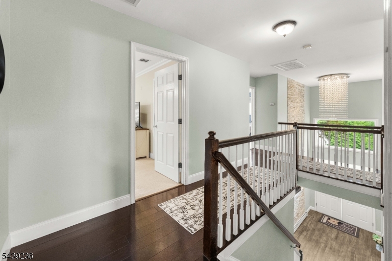 Glenmont Commons - Residential