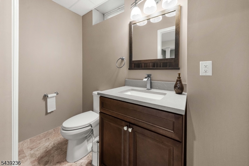 Glenmont Commons - Residential
