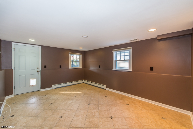 Lake Hiawatha - Residential