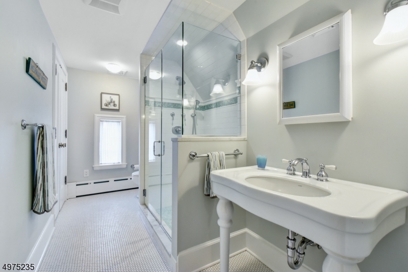 Oak Ridge - Residential