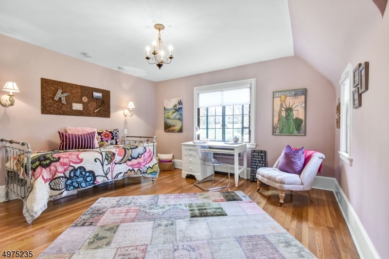 Oak Ridge - Residential