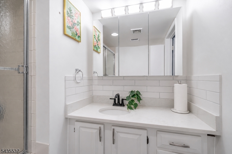 Garret Height - Residential