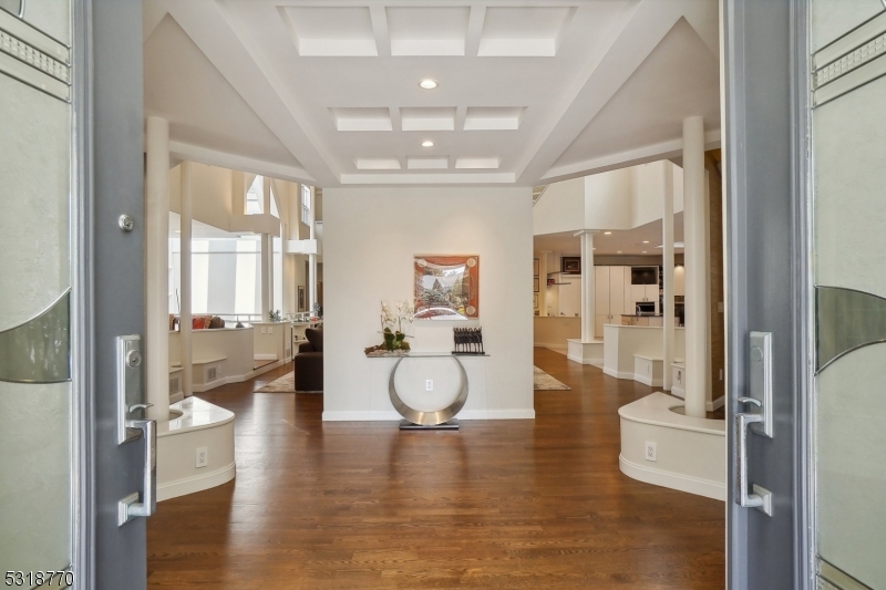Bel Air - Residential