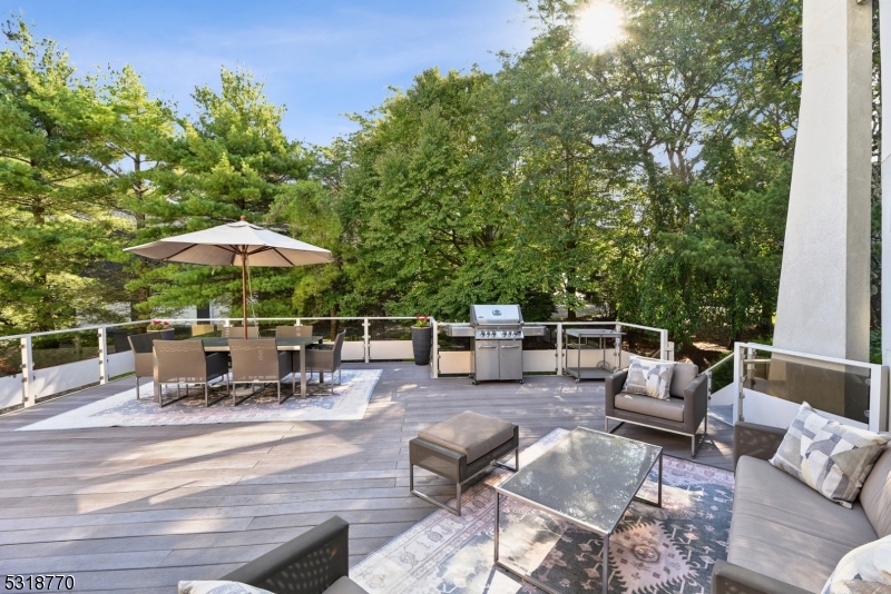 Bel Air - Residential