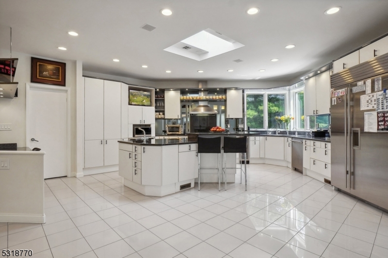 Bel Air - Residential