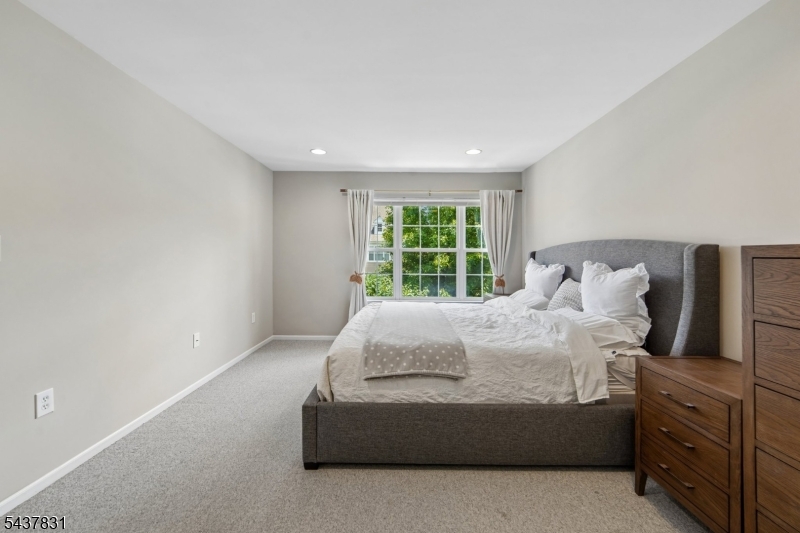Hamilton Ridge - Residential