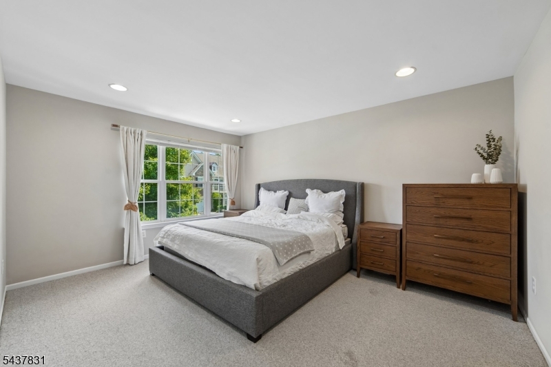 Hamilton Ridge - Residential