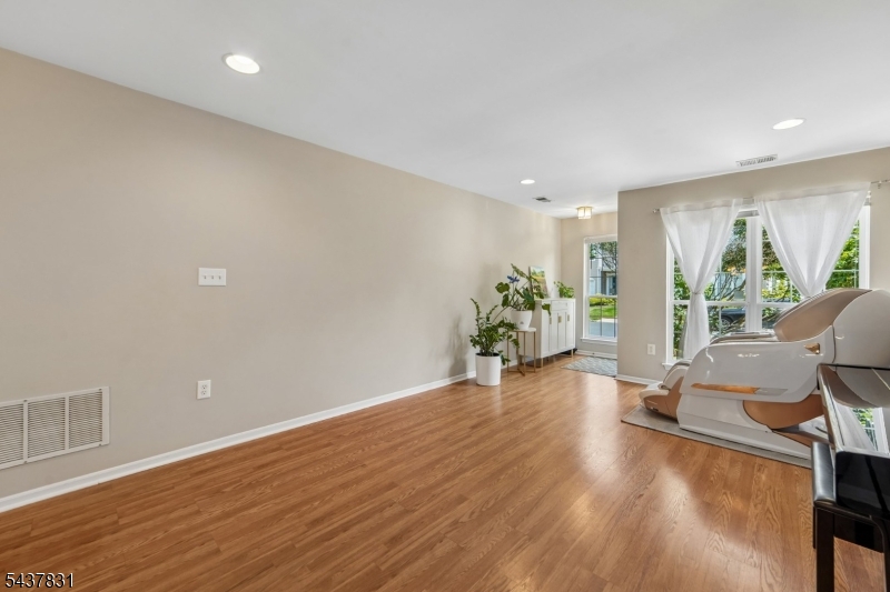 Hamilton Ridge - Residential