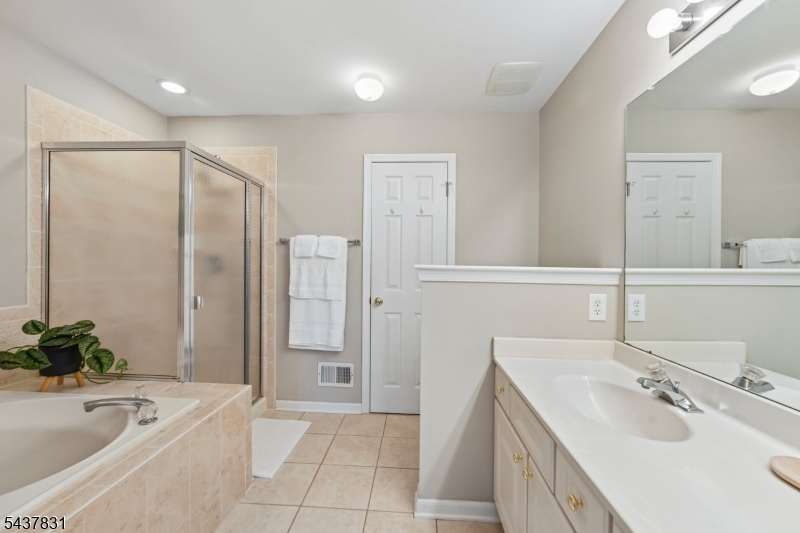 Hamilton Ridge - Residential