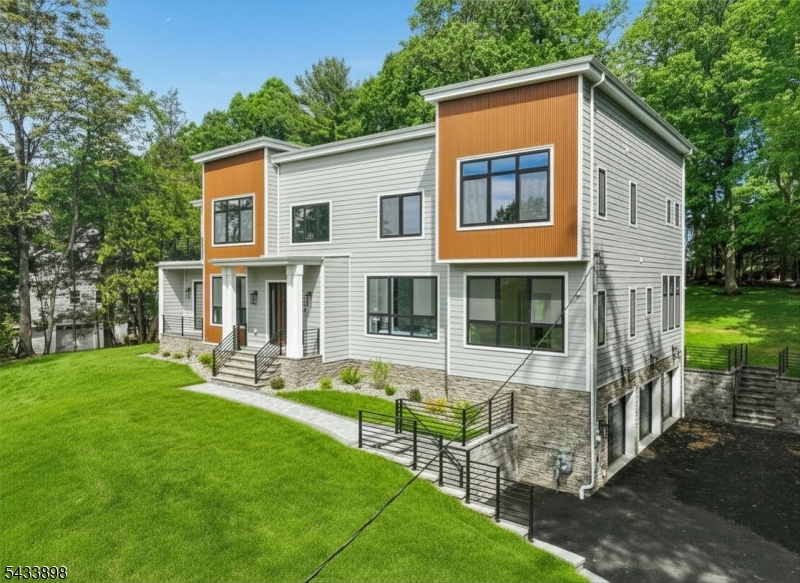 Chestnut Hill - Residential