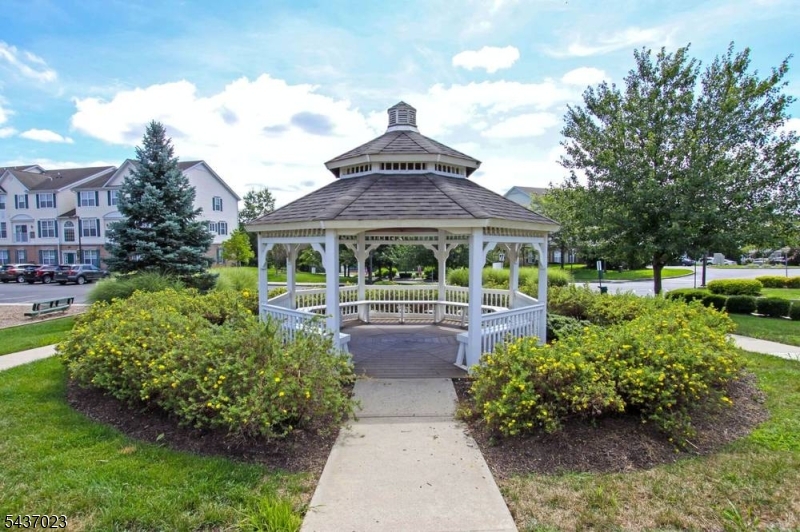 Warren Heights - Residential
