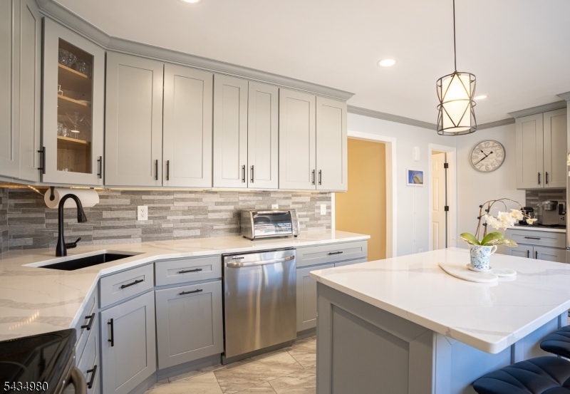 Middlegate Mews - Residential