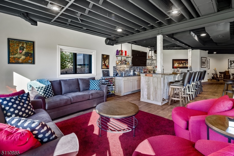 Bernardsville Mountain - Residential