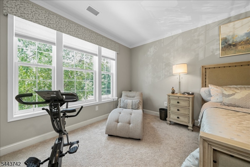 Fox Ridge at Greenbriar - Residential